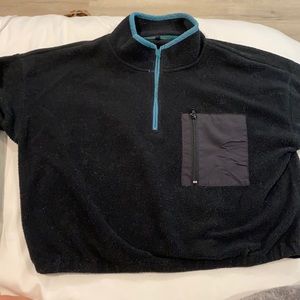 Quarter zip black and blue jacket
